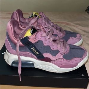 Women’s Jordan MA2 Sneakers
